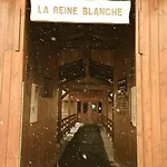 In By Alpstays * Val Thorens